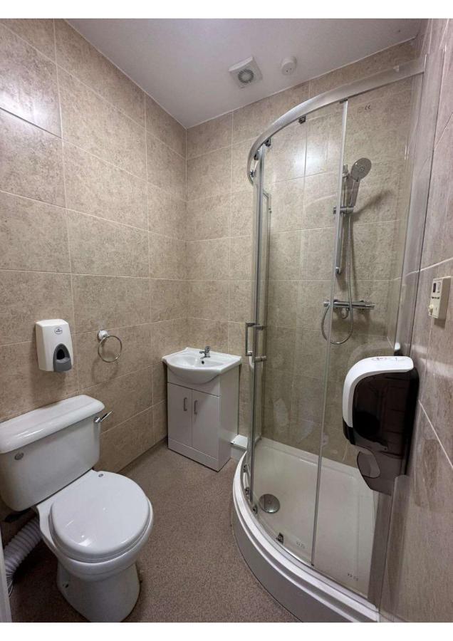 En-Suites Rooms In Northampton Moulton  外观 照片